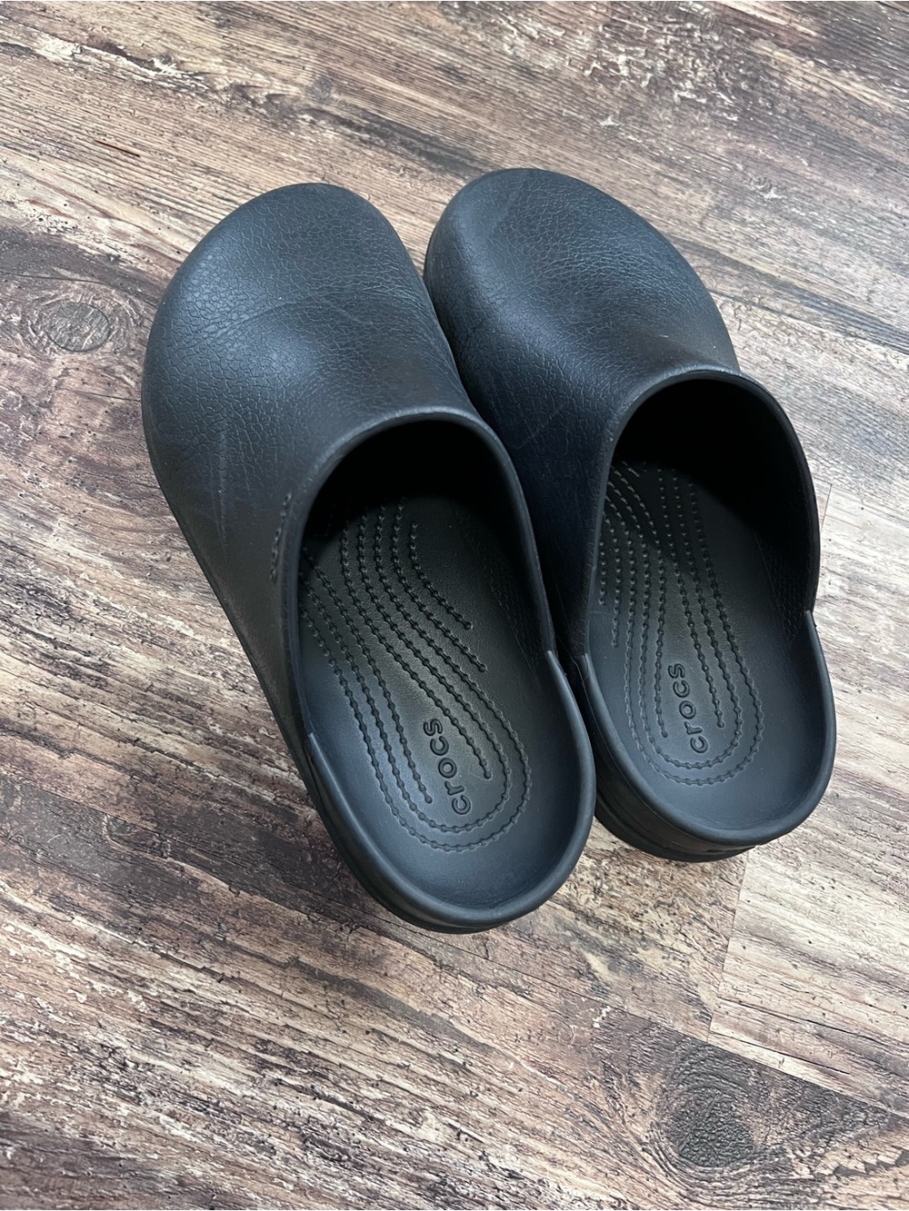 Crocs Bistro Black Slip Resistant Work Clogs Women’s 8 Men’s 6 Nursing Kitchen - Picture 5 of 8